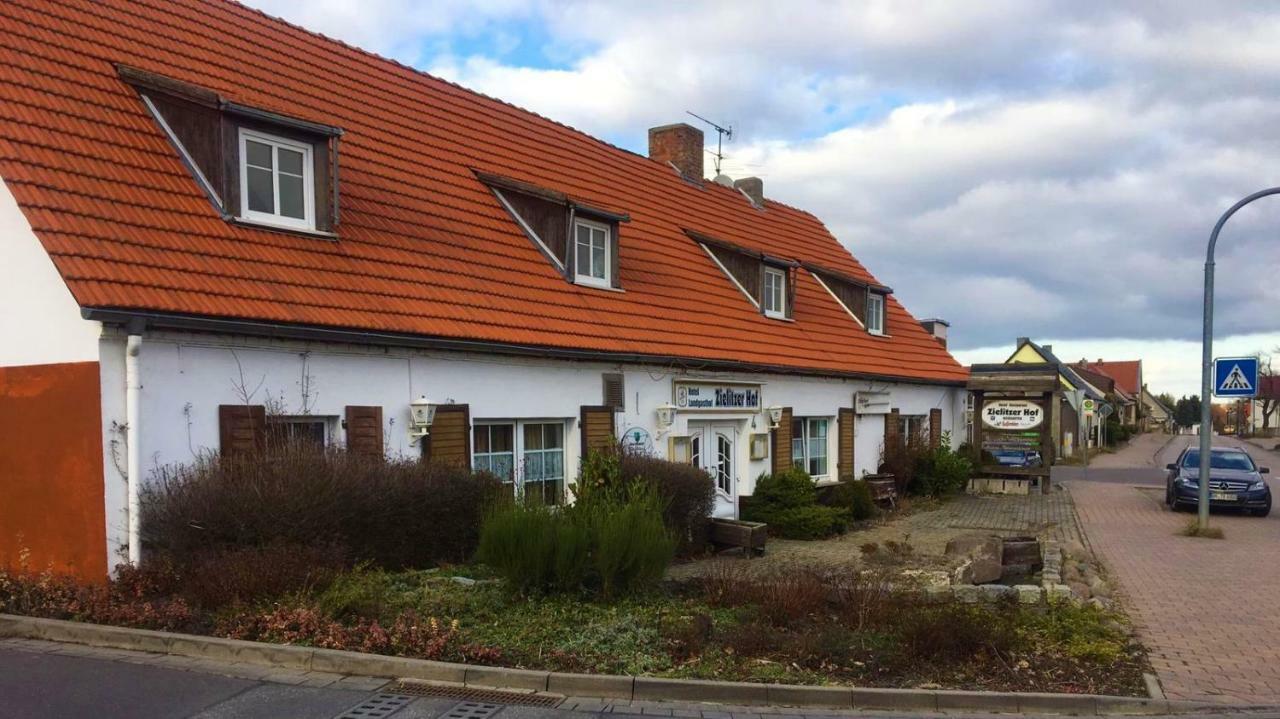 Zielitzer Hof Hotel Exterior photo